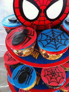 Spiderman-Cupcake-Tower