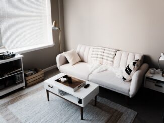 Photo of a minimalist room