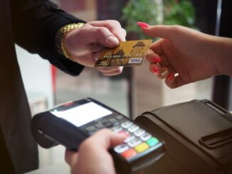 savviest spenders - black payment terminal