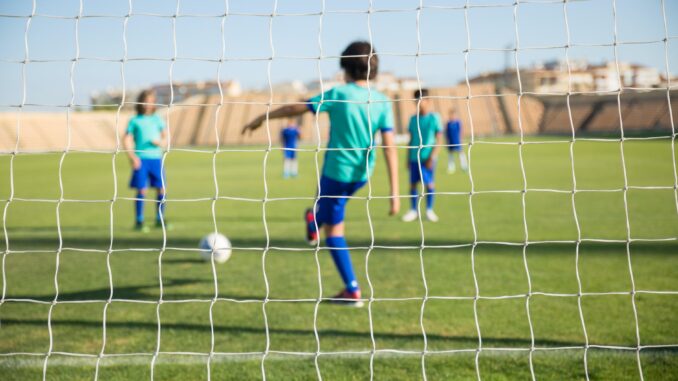 3 Tips for Supporting Your Kids in Team Sports