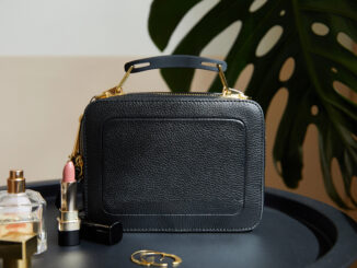 Average value of a handbag and its contents increases by a third