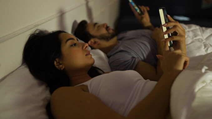 Nearly a Quarter of Brits Plan to Reduce Screen Time in 2026