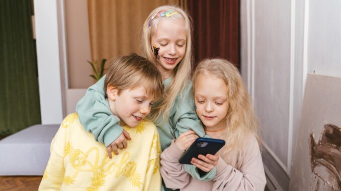 Is Your Child Safe Online? The Warning Signs Every Parent Needs to Know