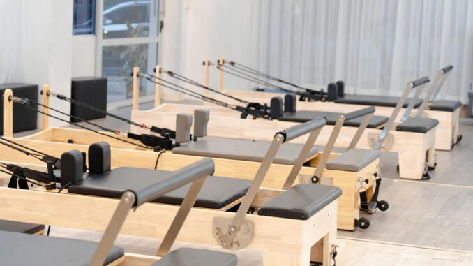 What to Wear to Pilates (Without Spending a Fortune)