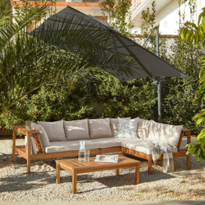 Alfresco Dining Done Right The Styling and Tablescaping Ideas Experts Swear By.png