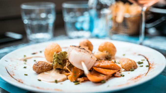 Food Poisoning Hospital Cases Have Nearly Doubled in Five Years — Here's Who Is Most at Risk