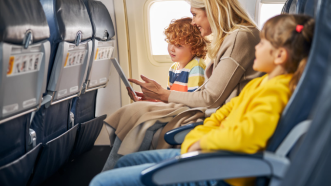 5 sanity-saving tips for travelling with kids