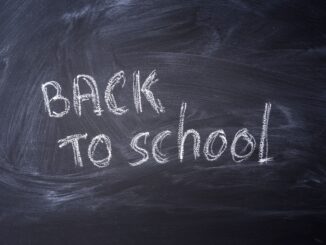 9 tips for the perfect first-day-of-school photo