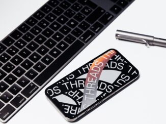 Why Your Business Shouldn’t Use Threads Like a Billboard