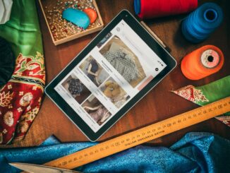 Choosing Your Etsy Business Model (Digital vs. POD vs. Handmade)