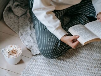 Health & Wellbeing: Why Daily Reading Is Linked to Higher Happiness